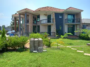 Furnished 7bdrm Mansion in Kira for Sale
