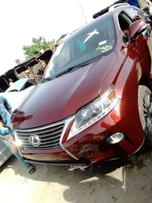 Car Spray Paint and Body Strangethen