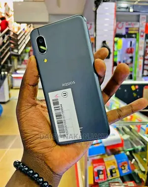 Sharp Aquos Sense 3 SHV45 64 GB