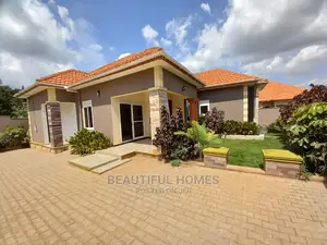 Furnished 4bdrm Bungalow in Corprate Heights, Kira for Sale