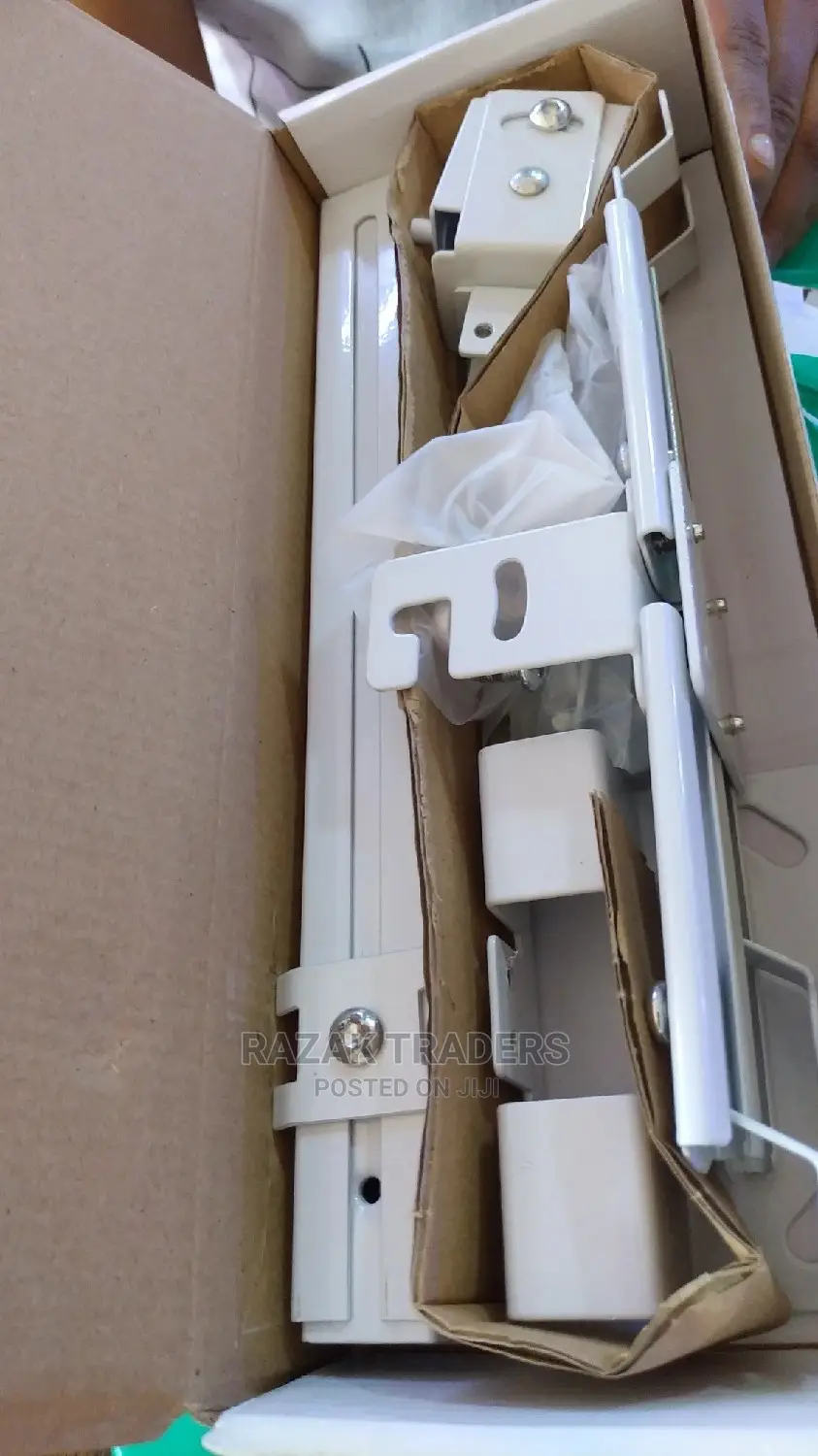 Projector Ceiling Mounts