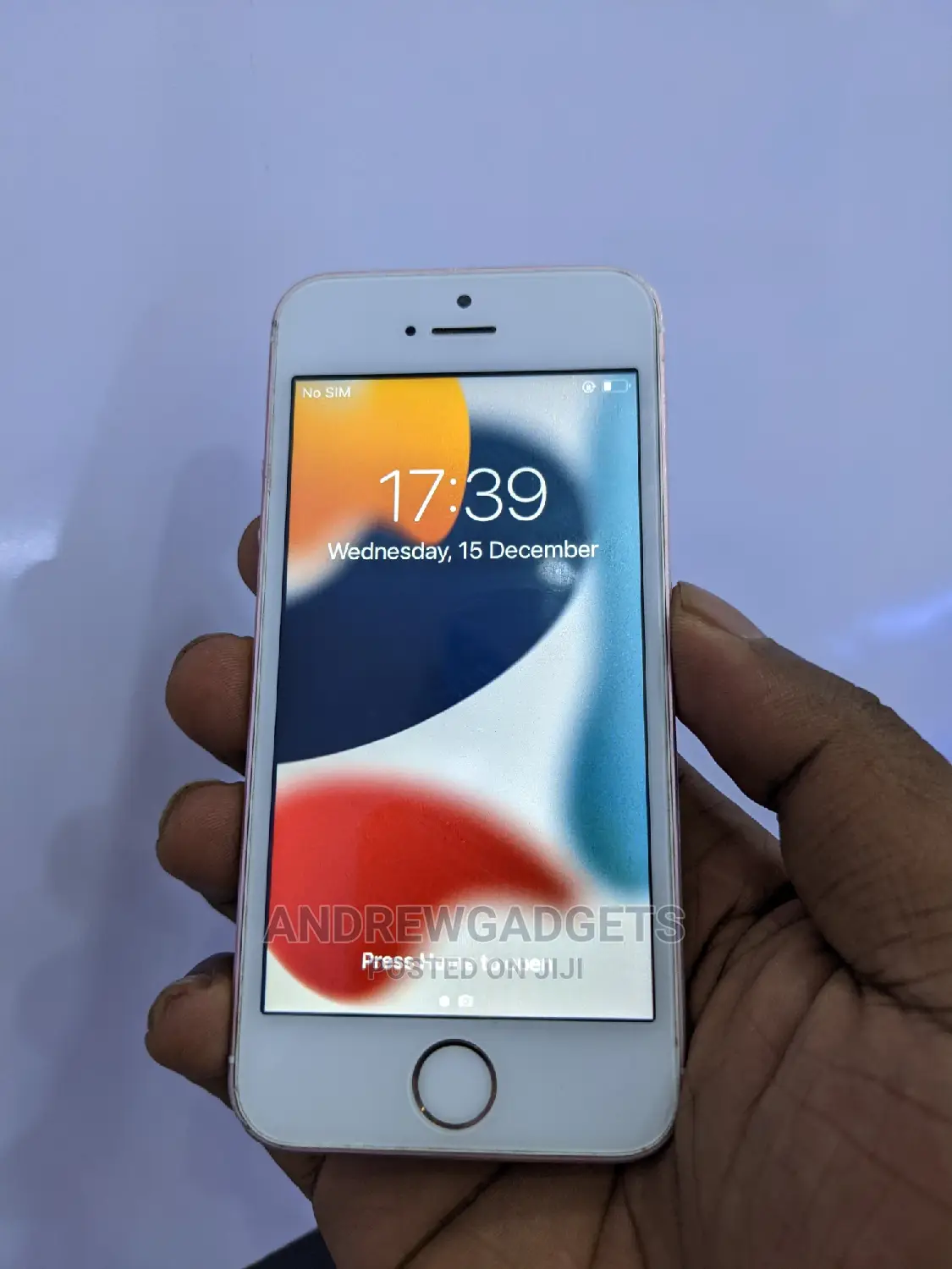 Apple iPhone SE 32 GB Rose Gold