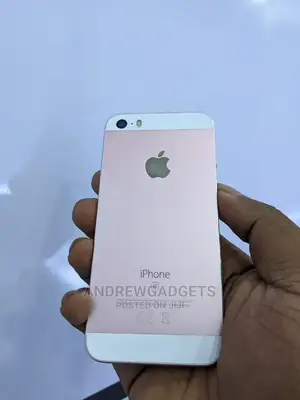 Apple iPhone SE 32 GB Rose Gold