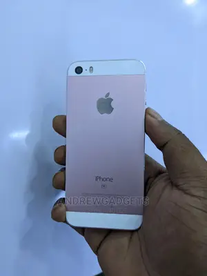 Apple iPhone SE 32 GB Rose Gold