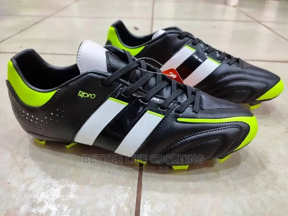 Soccer Boots (Football)