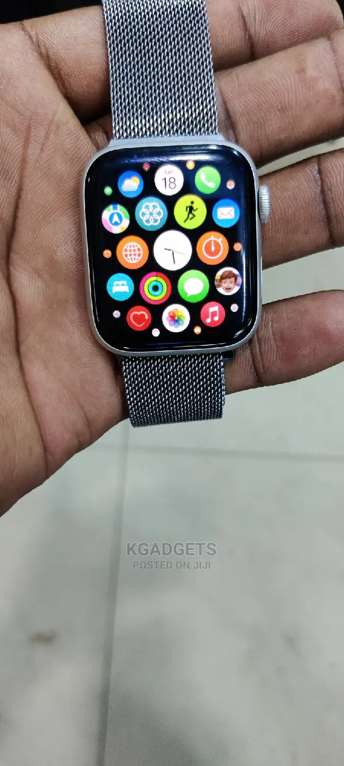 Apple Watch SE 2020