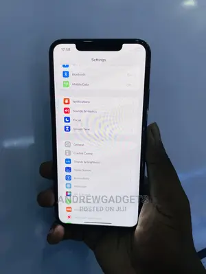 Apple iPhone 11 Pro Max 64 GB Green