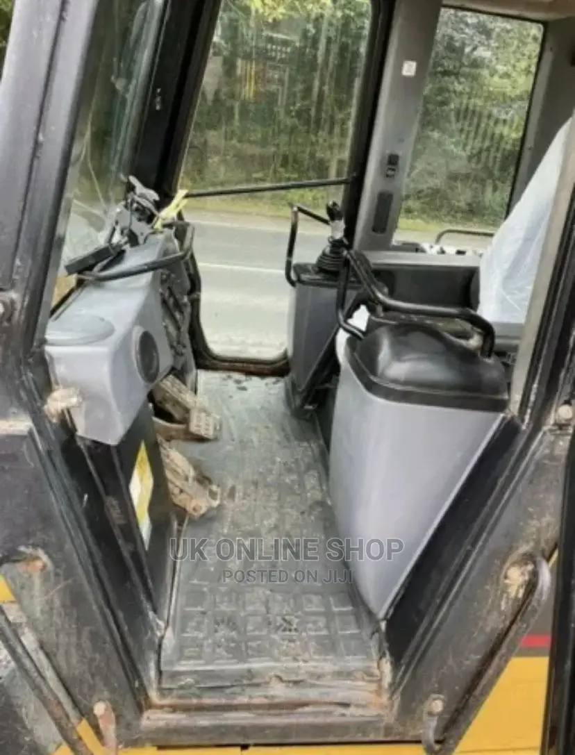 Caterpillar 963C Tracked Crawler Loader / Year 2005