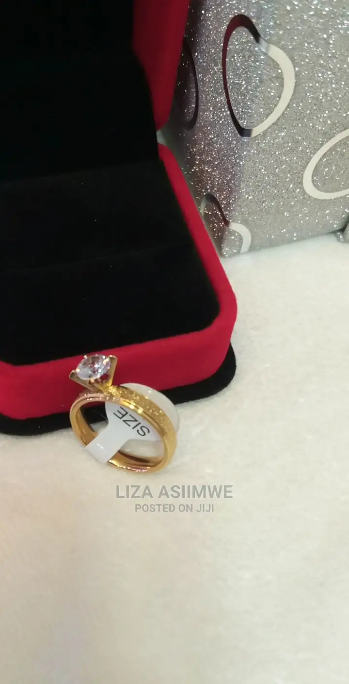 Quality Engagement Rings Available With the Ring Box