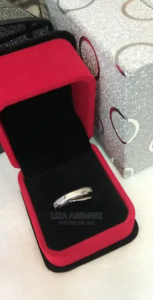 Quality Wedding Rings Available With the Ring Box