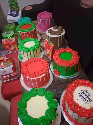 Christmas Ready Cakes