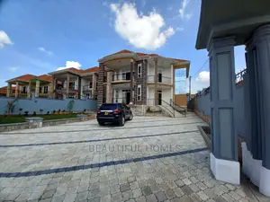Furnished 6bdrm Mansion in Kira Tarmacked Lane for Sale