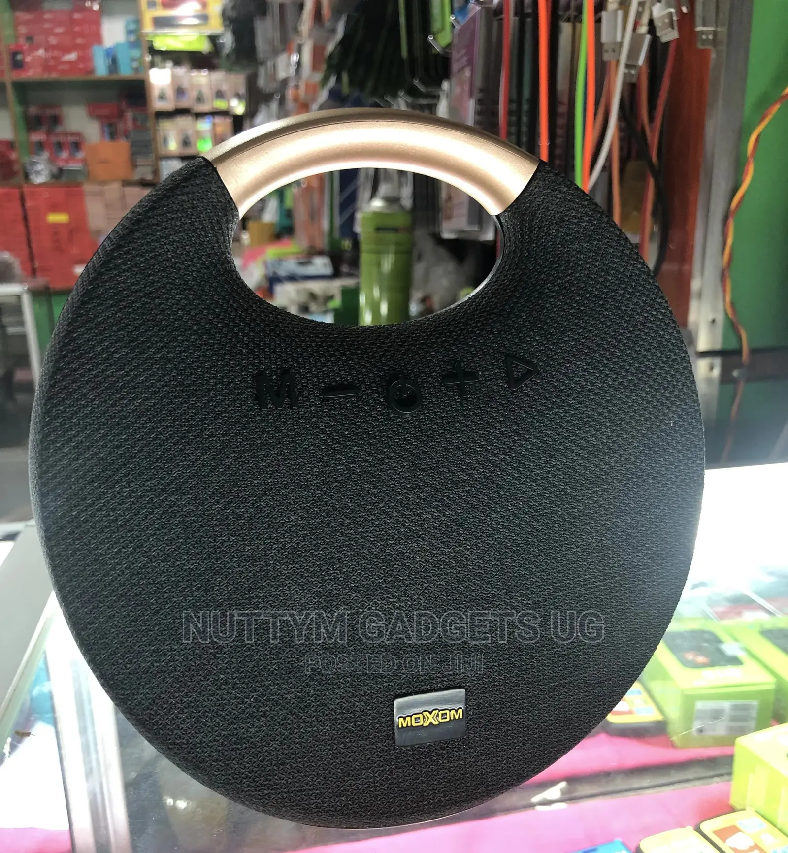 Maxom Bluetooth Speaker