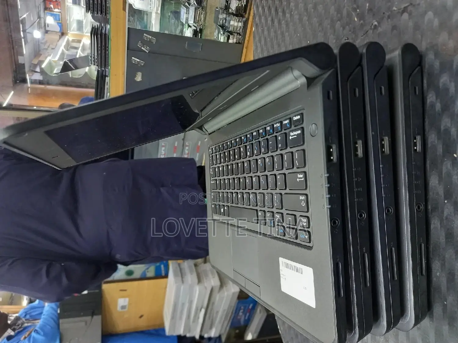 Laptop Dell Latitude 3330 4GB Intel Core I5 HDD 500GB