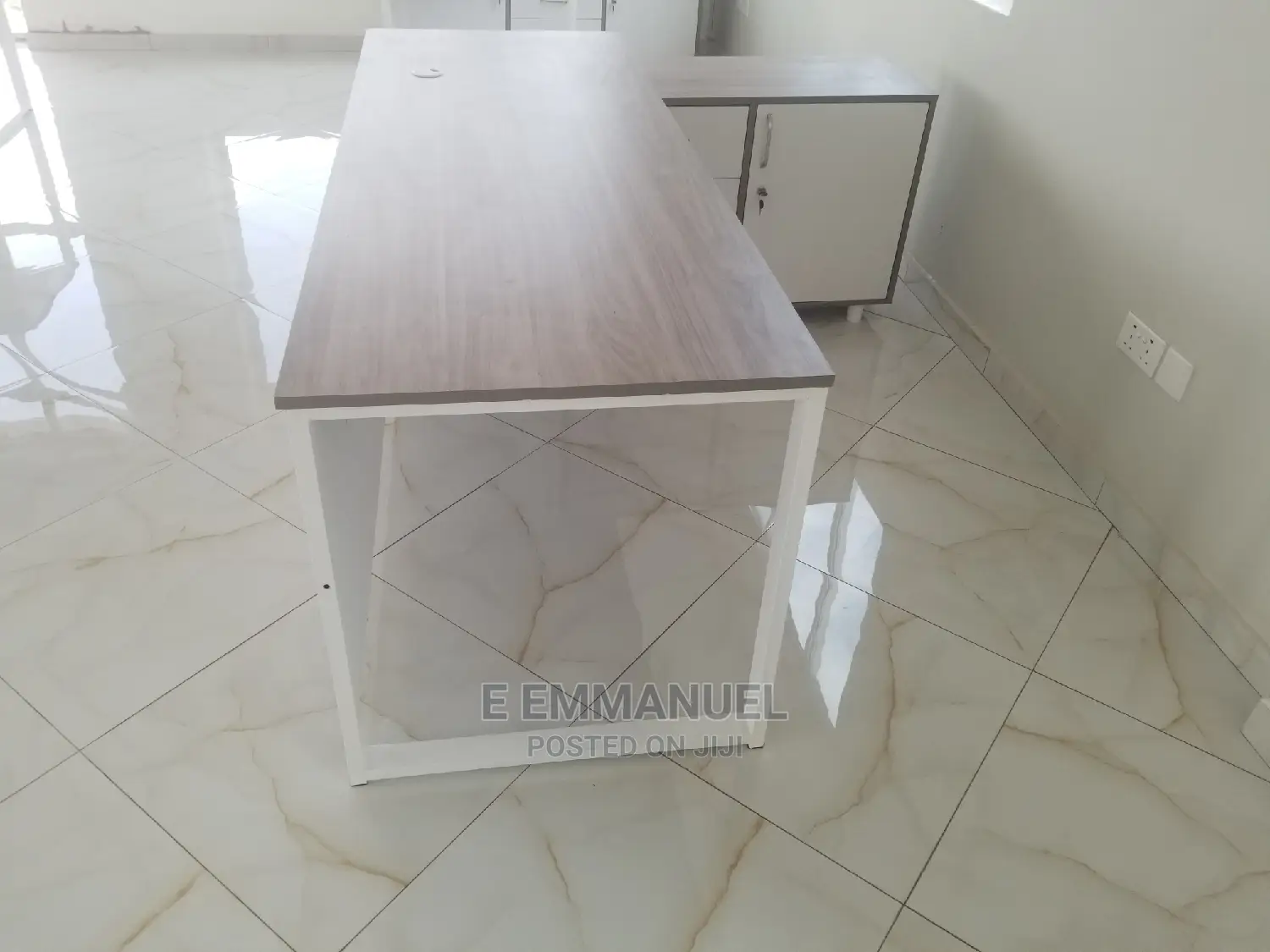 Executive Office Desk