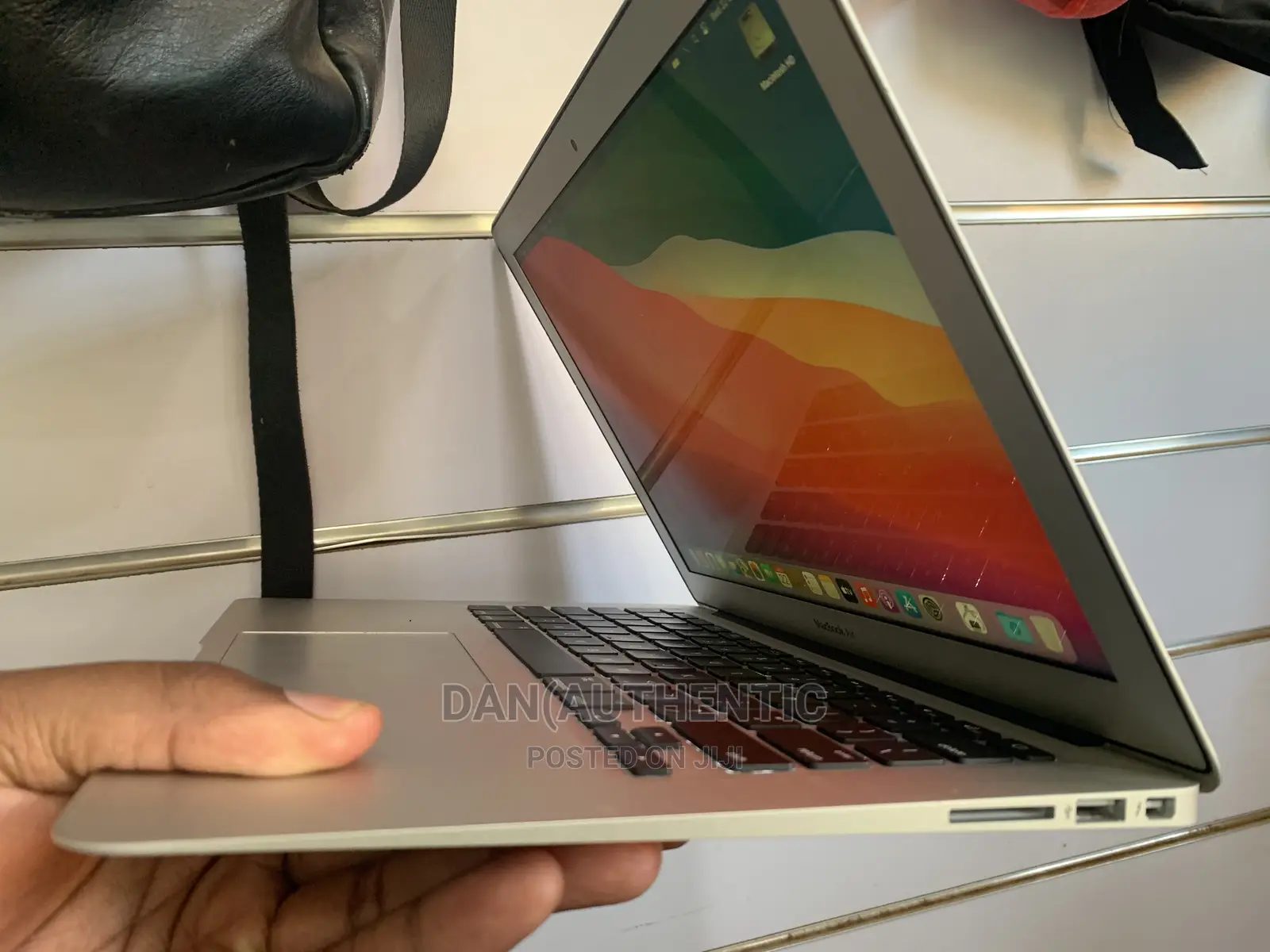 Laptop Apple MacBook Air 2015 8GB Intel Core i5 SSD 128GB