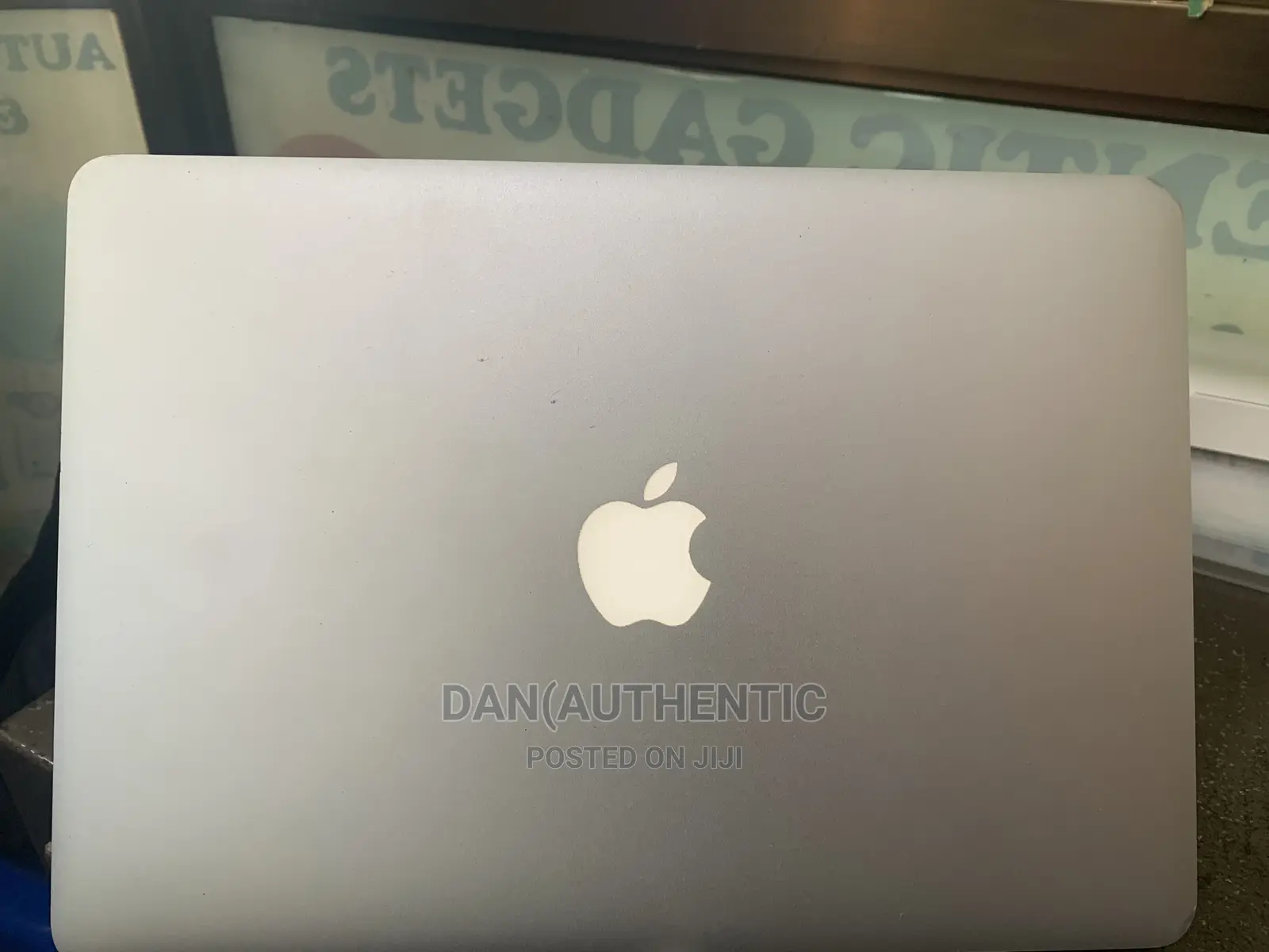 Laptop Apple MacBook Air 2015 8GB Intel Core i5 SSD 128GB