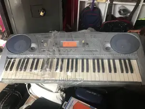 USA Used Yamaha PSR Portable Electronic Keyboard Bass Boost