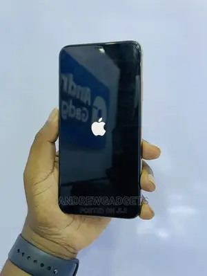 Apple iPhone 11 Pro Max 64 GB Gold