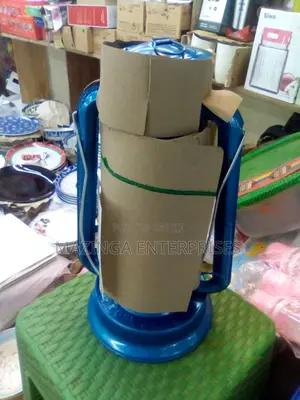 Kerosene Wick Lantern/Lamp