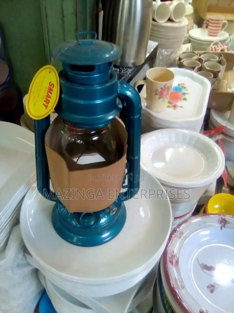 Kerosene Wick Lantern/Lamp