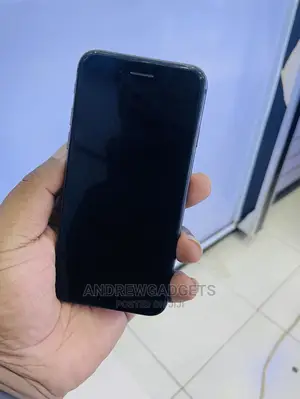 Apple iPhone 8 64 GB Black