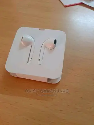 I 11 Earpods