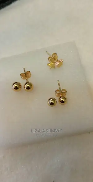 Simple Earpins for Ladies