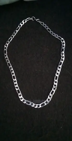 Men's Chains Available