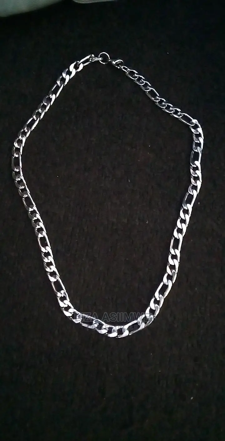 Men's Chains Available