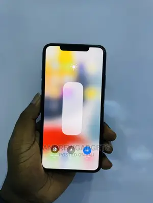Apple iPhone 11 Pro Max 64 GB Green