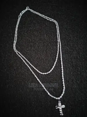 Men's Silver Double Chain/Necklaces Available With a Cross
