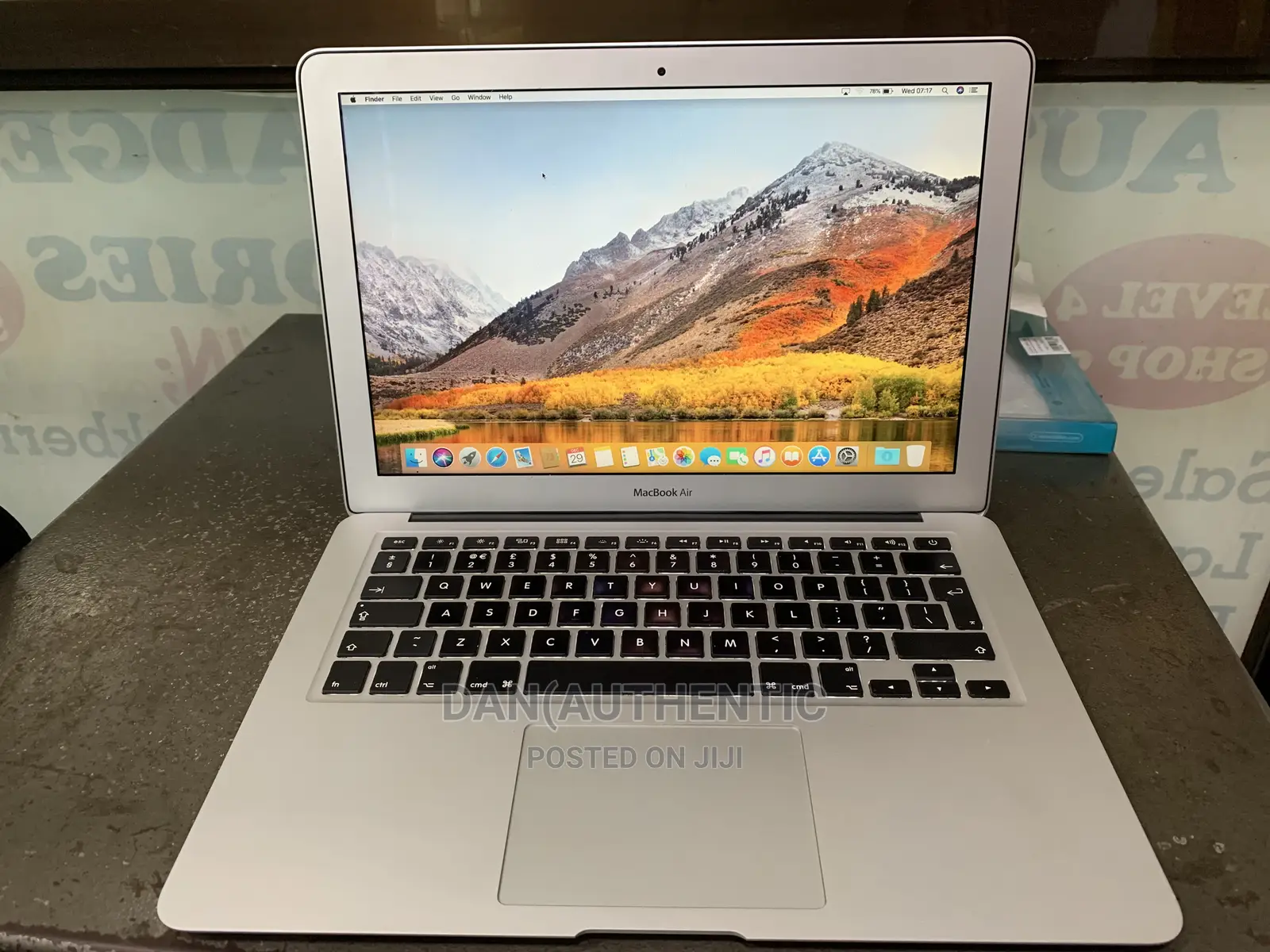 Laptop Apple MacBook Air 2012 4GB Intel Core I5 SSD 128GB