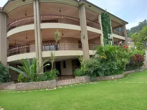 Furnished 7bdrm Mansion in Muyenga, Makindye for Sale