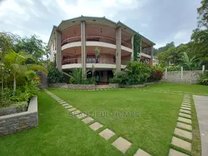 Furnished 7bdrm Mansion in Muyenga Corporate, Makindye for Sale