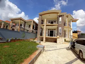 Furnished 6bdrm Mansion in Kira Tarmack for Sale