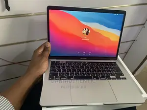 New Laptop Apple MacBook Pro 2020 8GB Intel Core I5 SSD 512GB