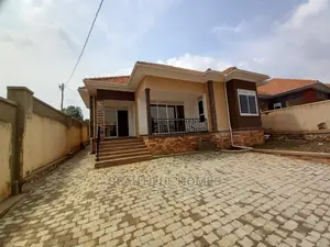 Furnished 4bdrm Bungalow in Kira Tarmack, Central Division for Sale