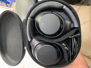 Sony Headphones Wh-1000xm3 Black Very Good Condition