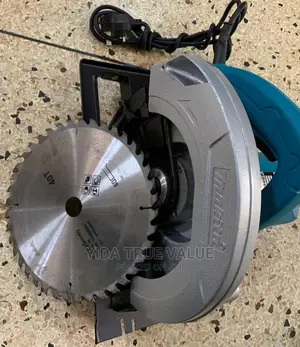 Makita Electric Saw