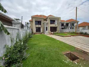 Furnished 6bdrm Mansion in Kira Royal Palace for Sale
