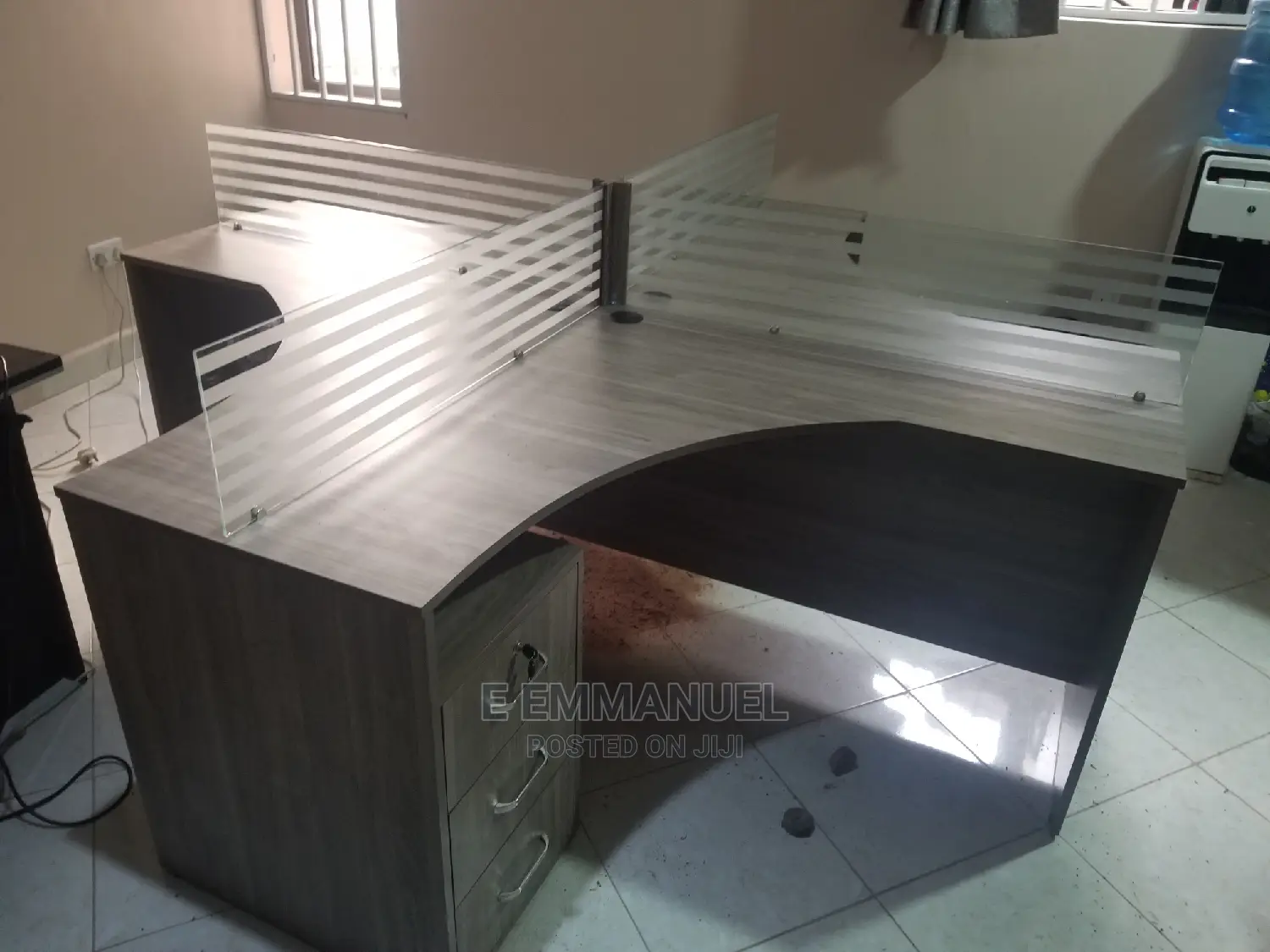 4 Seater Workstation/ Staff Desk