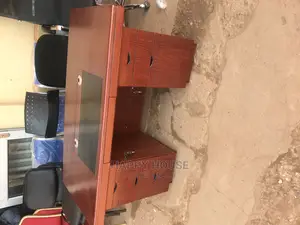Executive Office Desk ( 1.4mtr)