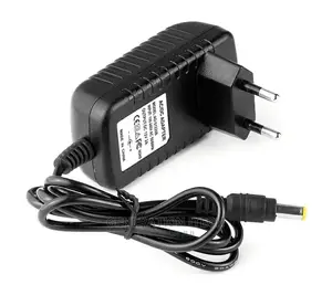 Universal Power Adapter AC/DC 12V 2A
