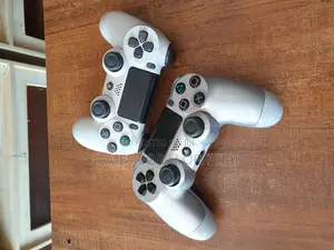 Original Controllers Ps4