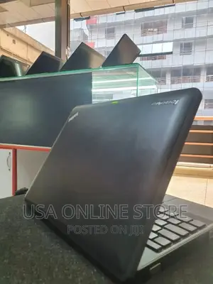 Laptop Lenovo 4GB Intel Core I3 HDD 250GB