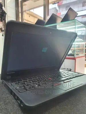 Laptop Lenovo 4GB Intel Core I3 HDD 250GB