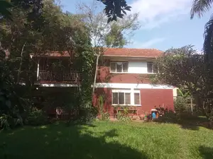 5bdrm Duplex in Kololo Property, Central Division for Rent