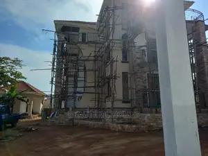 Furnished 7bdrm Mansion in Munyonyo, Makindye for Sale