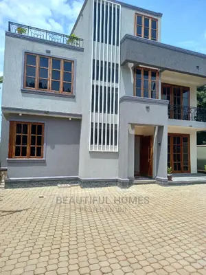 Furnished 5bdrm Mansion in Munyonyo, Makindye for Sale